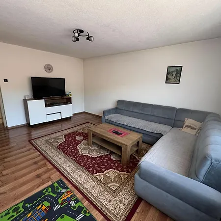 Esmihan Apartment *